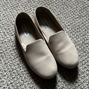 Steve Madden loafers.  Size 7.5 (fit 8)